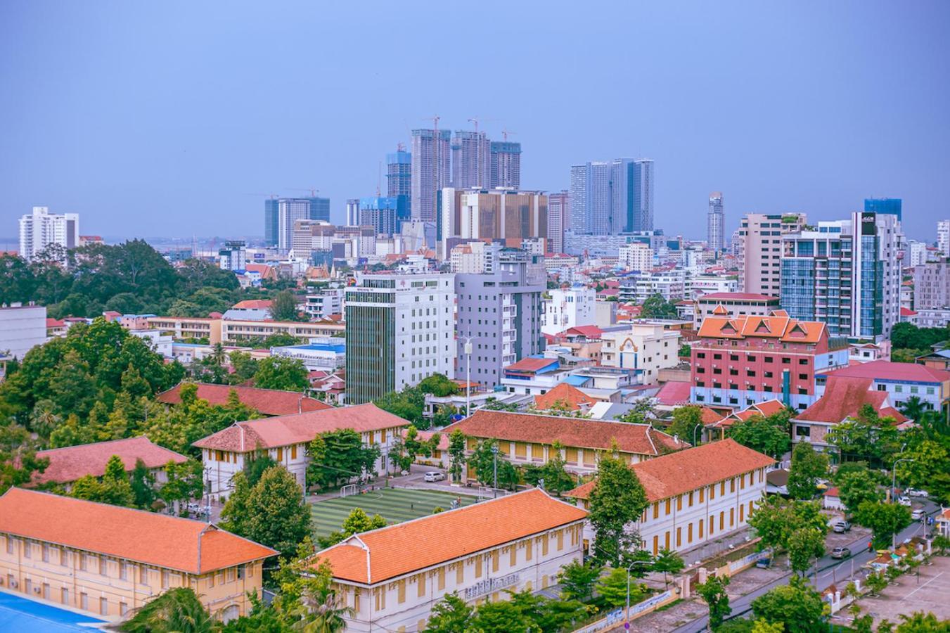 Check Inn Phnom Penh Royal Palace Bagian luar foto