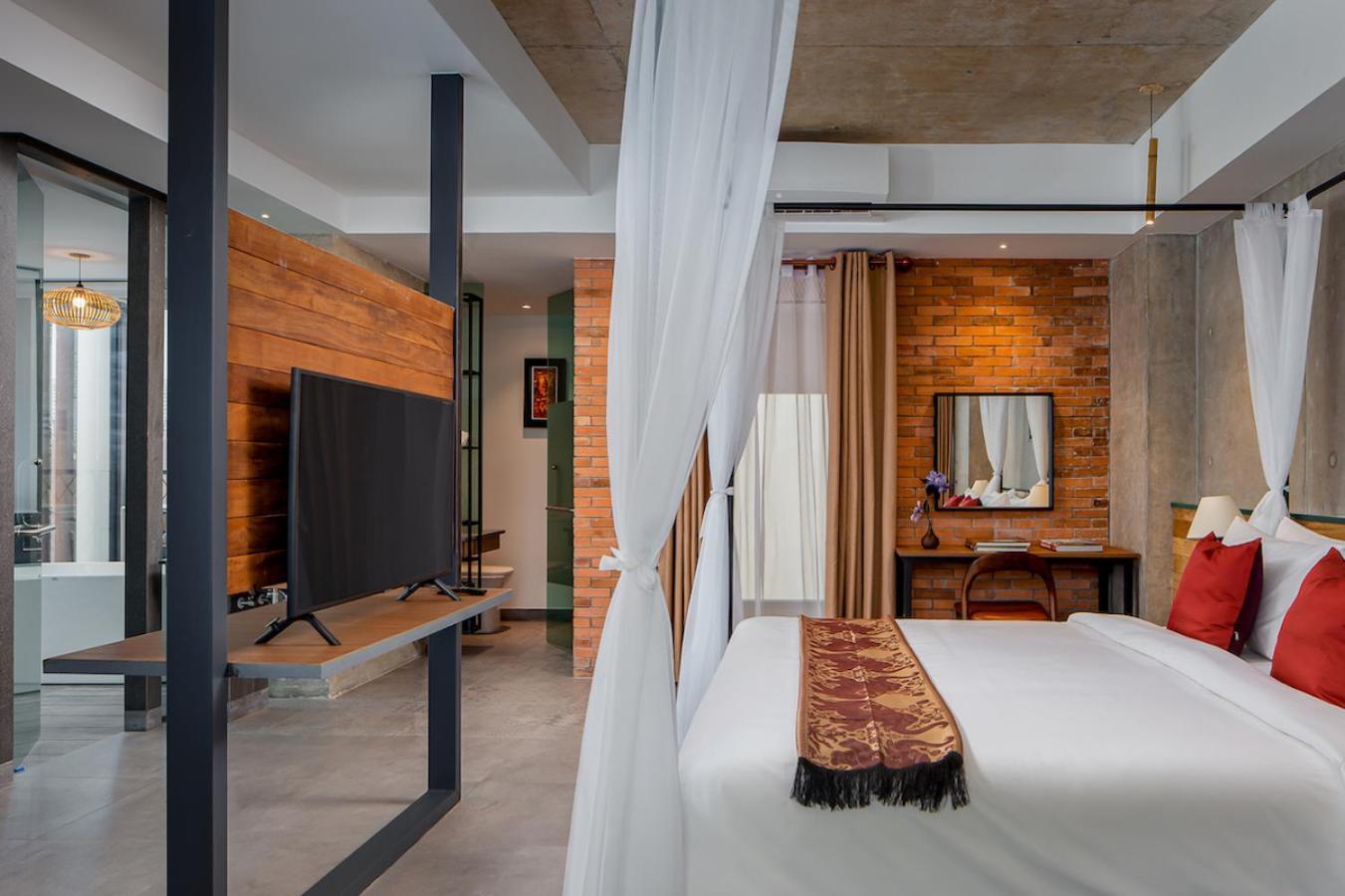 Check Inn Phnom Penh Royal Palace Bagian luar foto